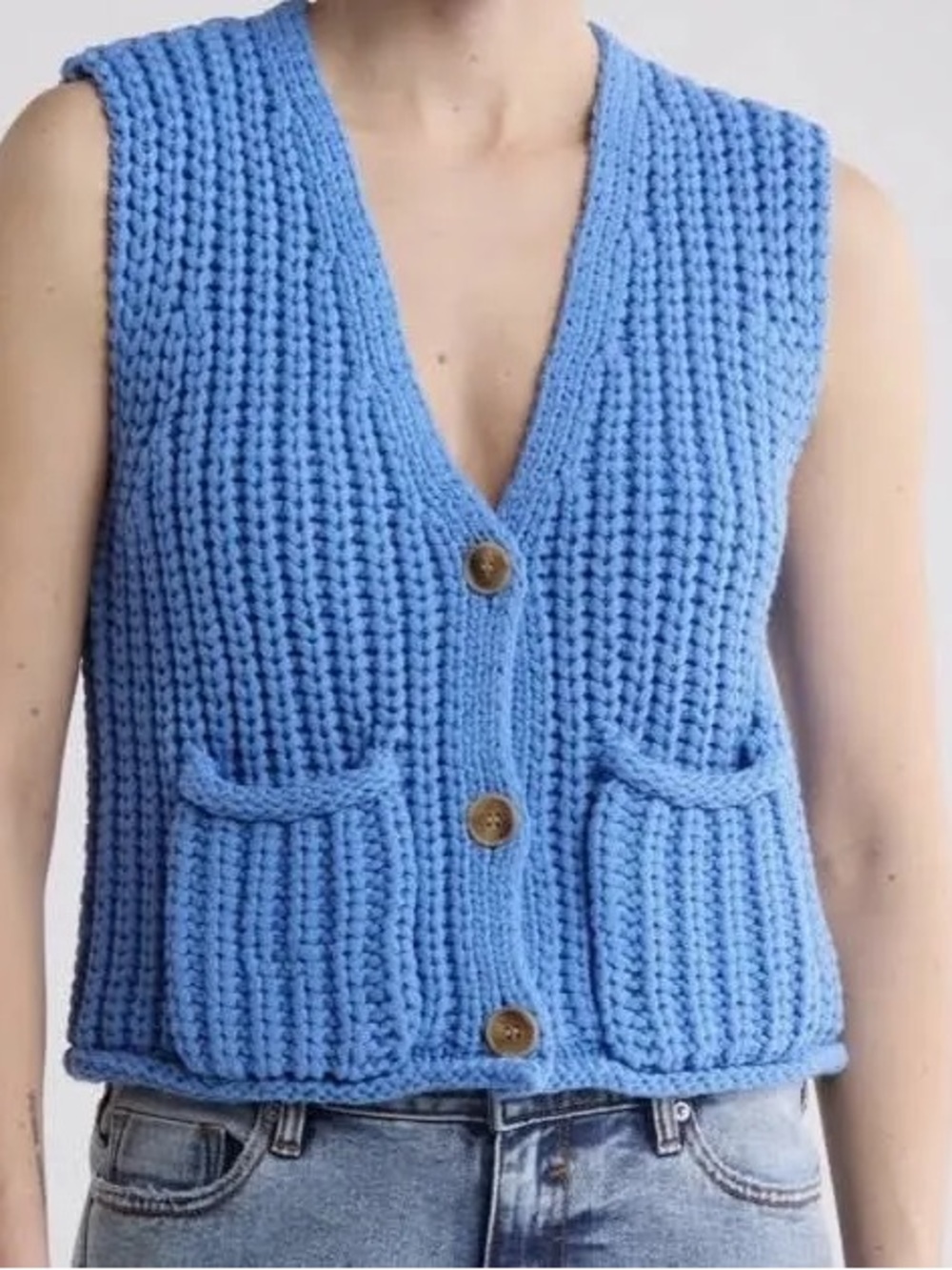 Blank NYC Blue Chunky Knit Button Vest xs